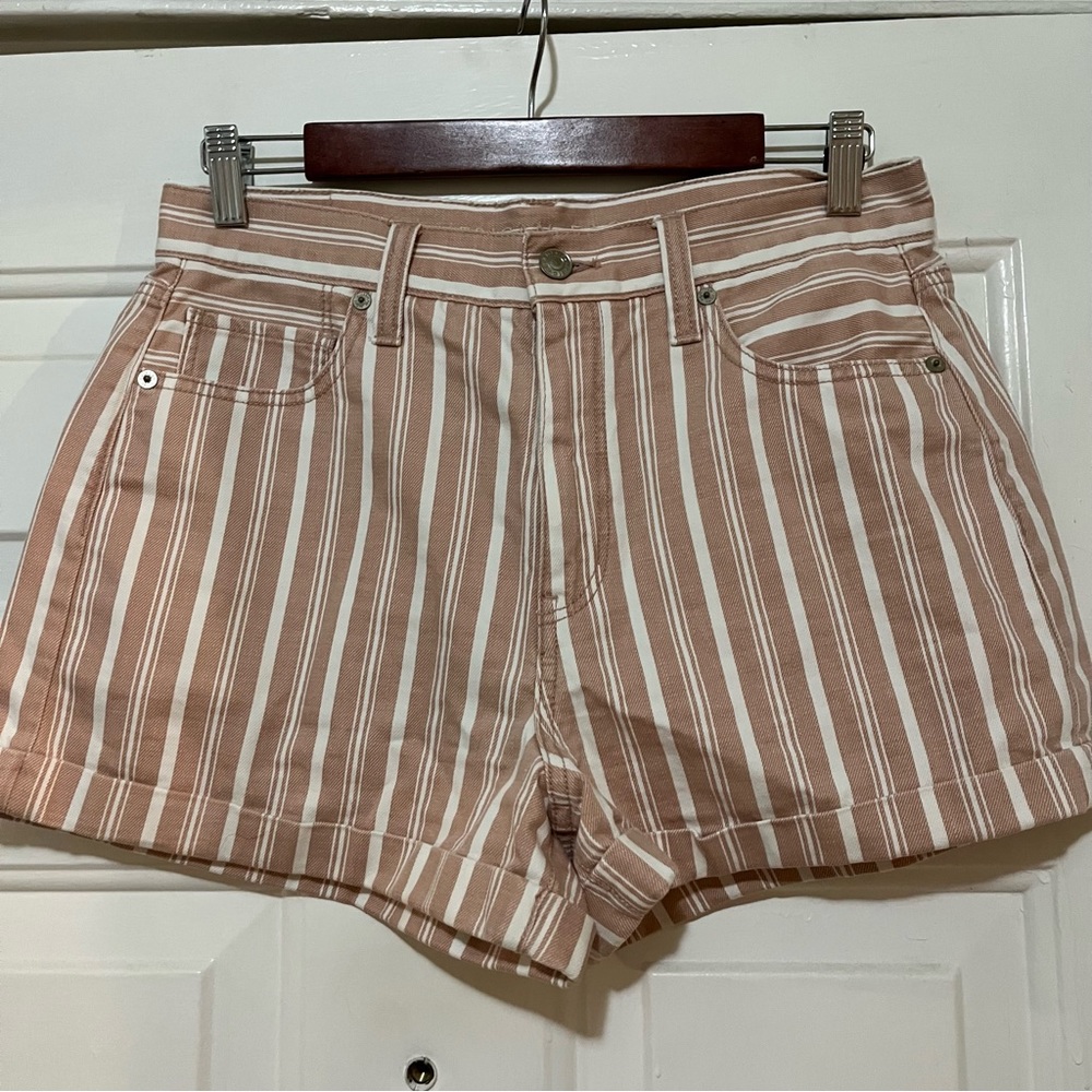 AE shorts